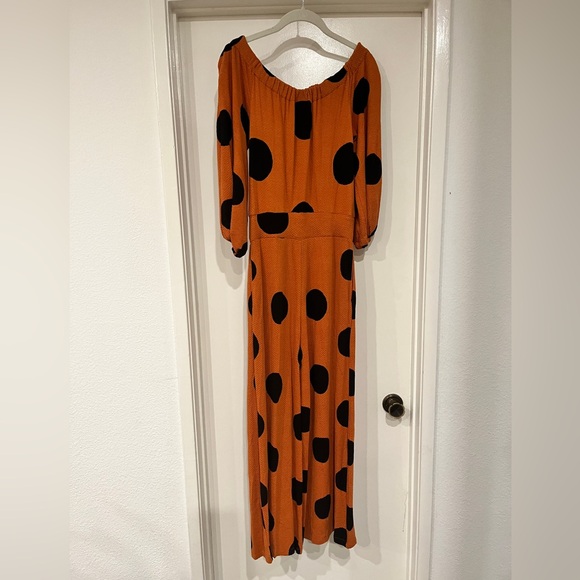 FARM Rio Mirana off the shoulder jump suit. - Picture 3 of 3